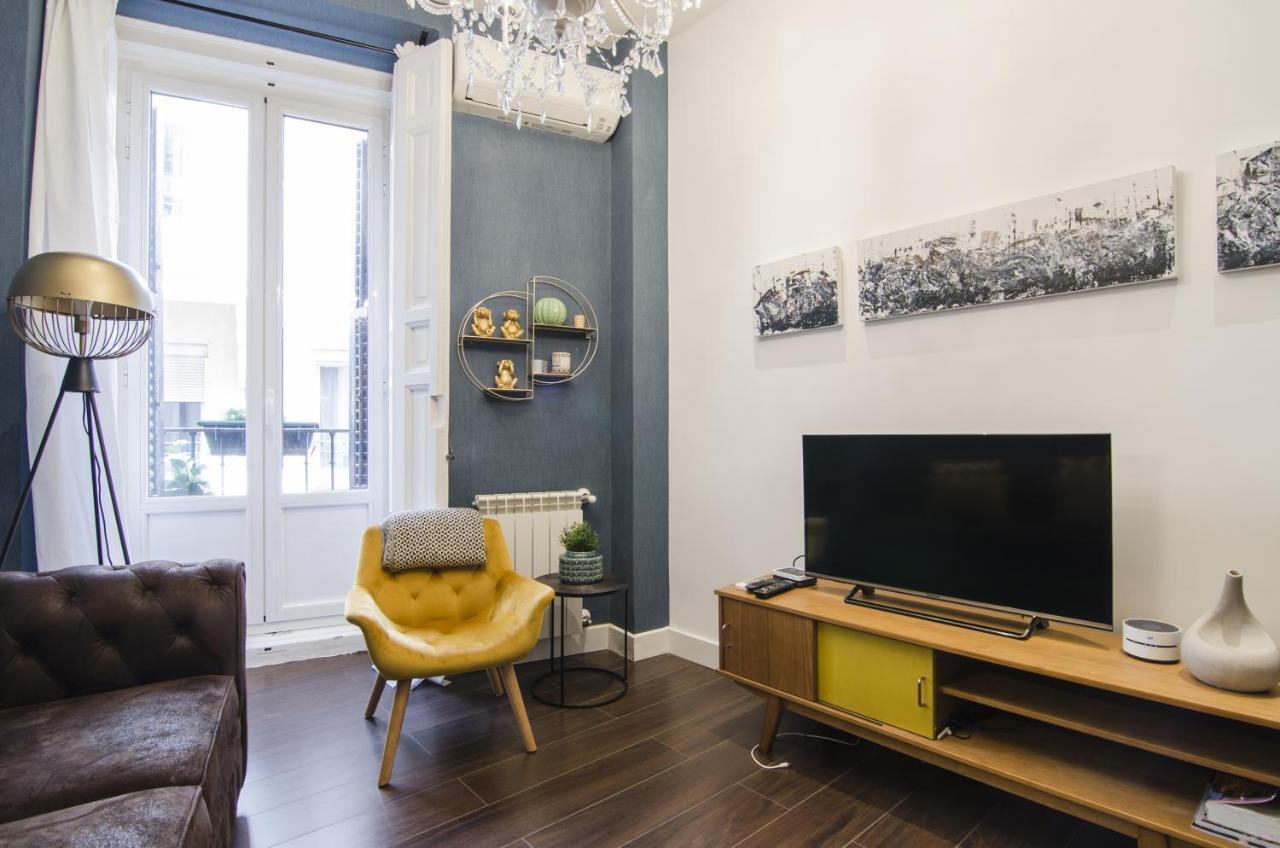 Apartamento En Santa Ana - Sol Мадрид Екстериор снимка