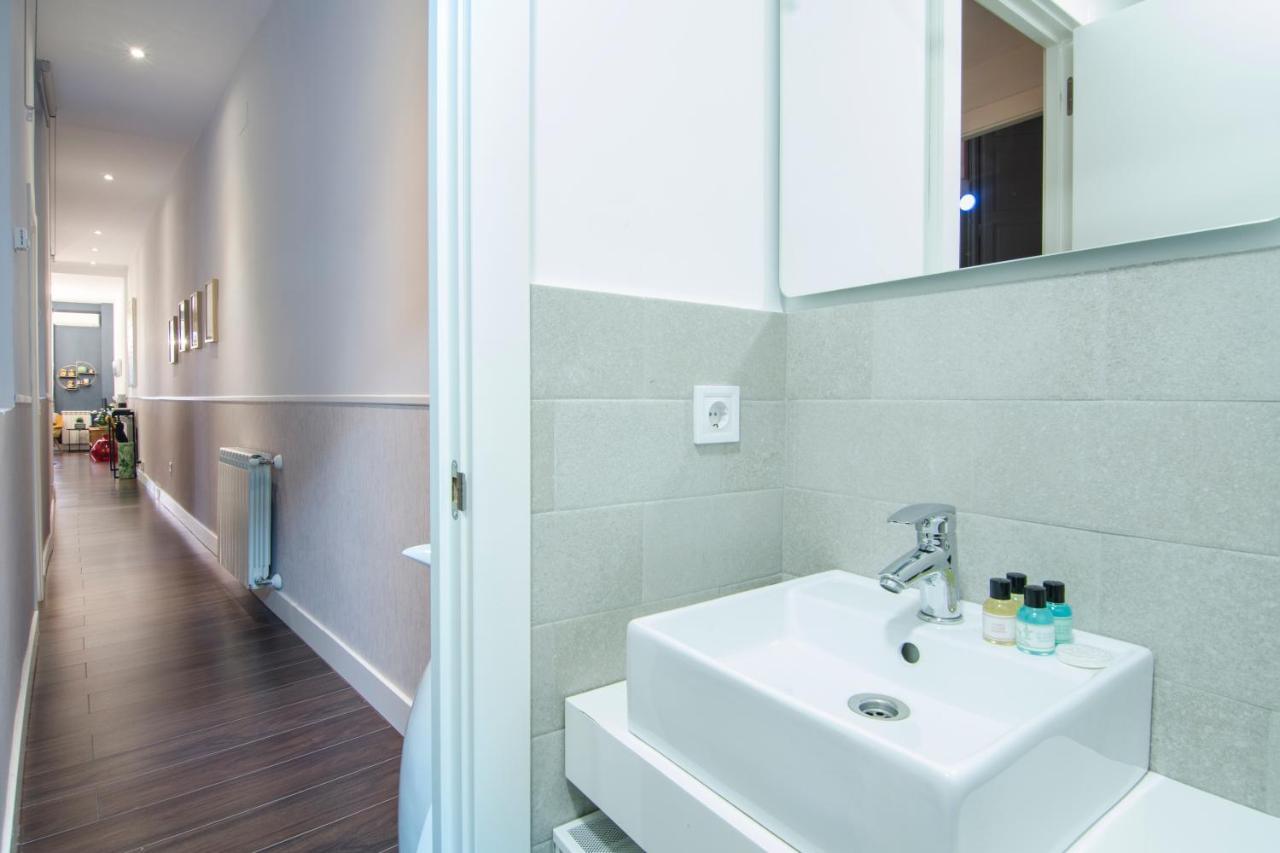 Apartamento En Santa Ana - Sol Мадрид Екстериор снимка
