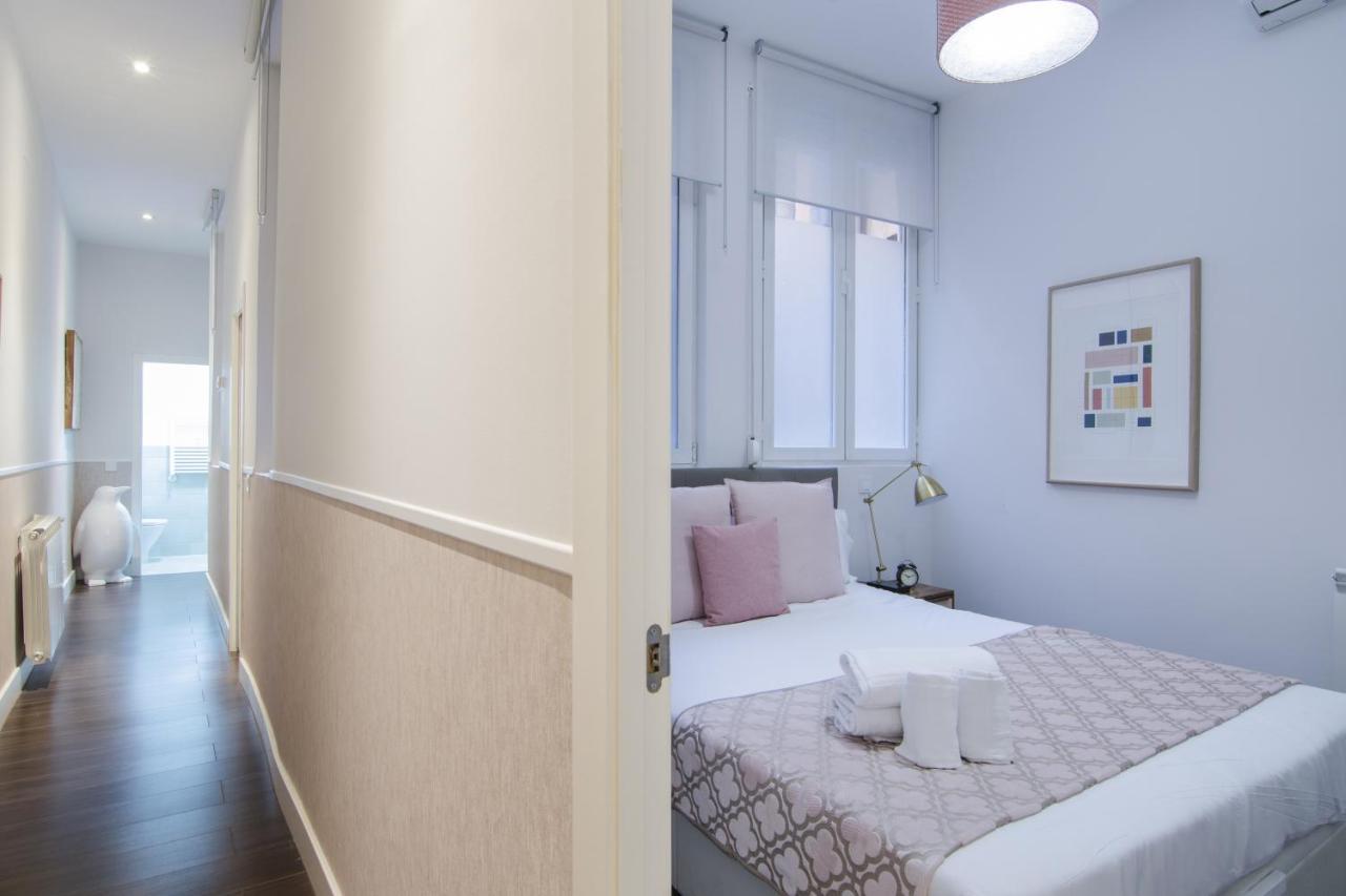 Apartamento En Santa Ana - Sol Мадрид Екстериор снимка